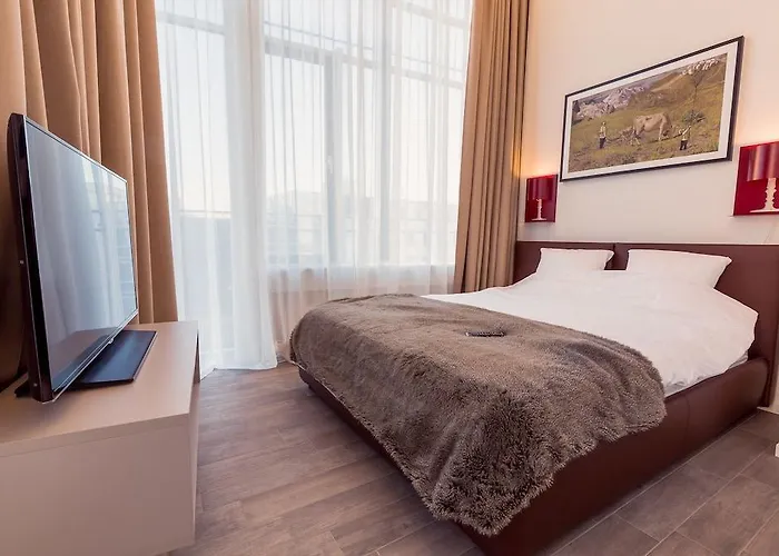 Brera Serviced West 3*