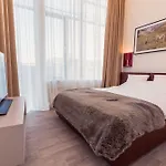 Brera Serviced West 3*