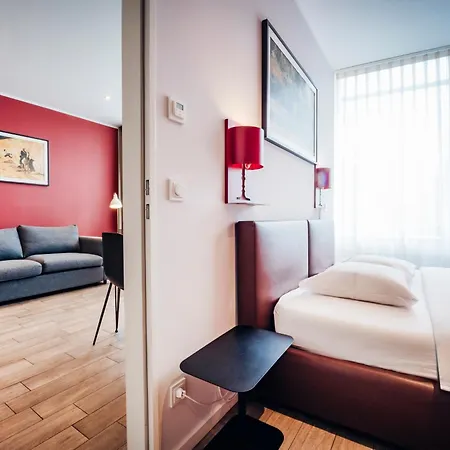 Hotel apartamentowy Brera Serviced West 3*