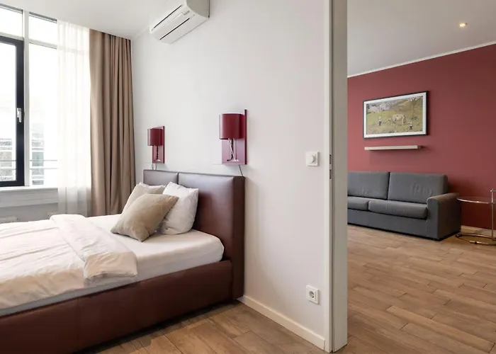 Brera Serviced West 3*