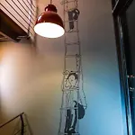 Brera Serviced West 아파트호텔