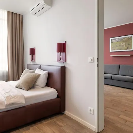 Brera Serviced West 3*