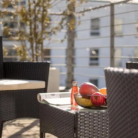 Brera Serviced West Apartmanhotel 3*